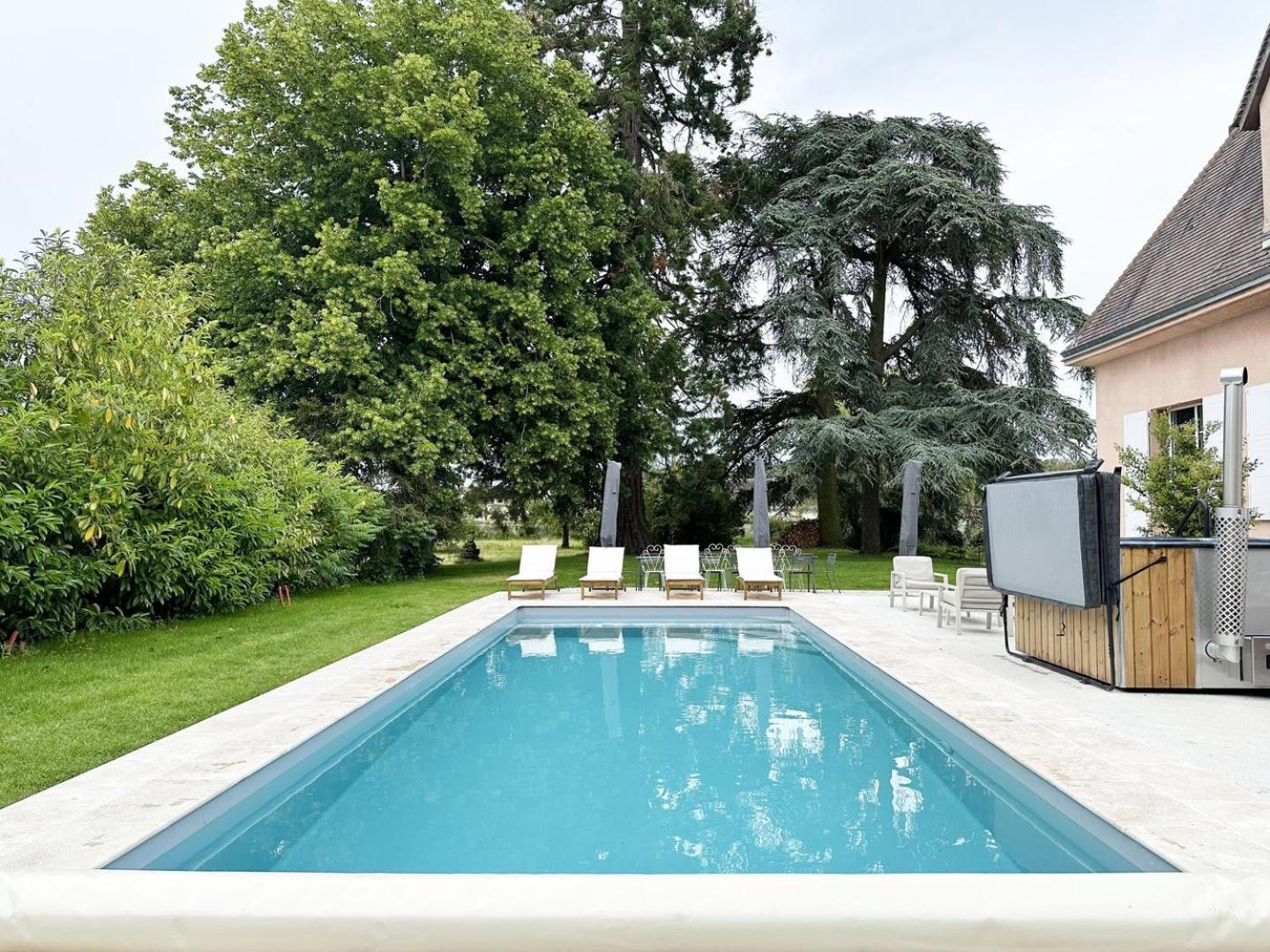 La Meslaysienne - Comfortable House, Swimming Pool Buitenkant foto